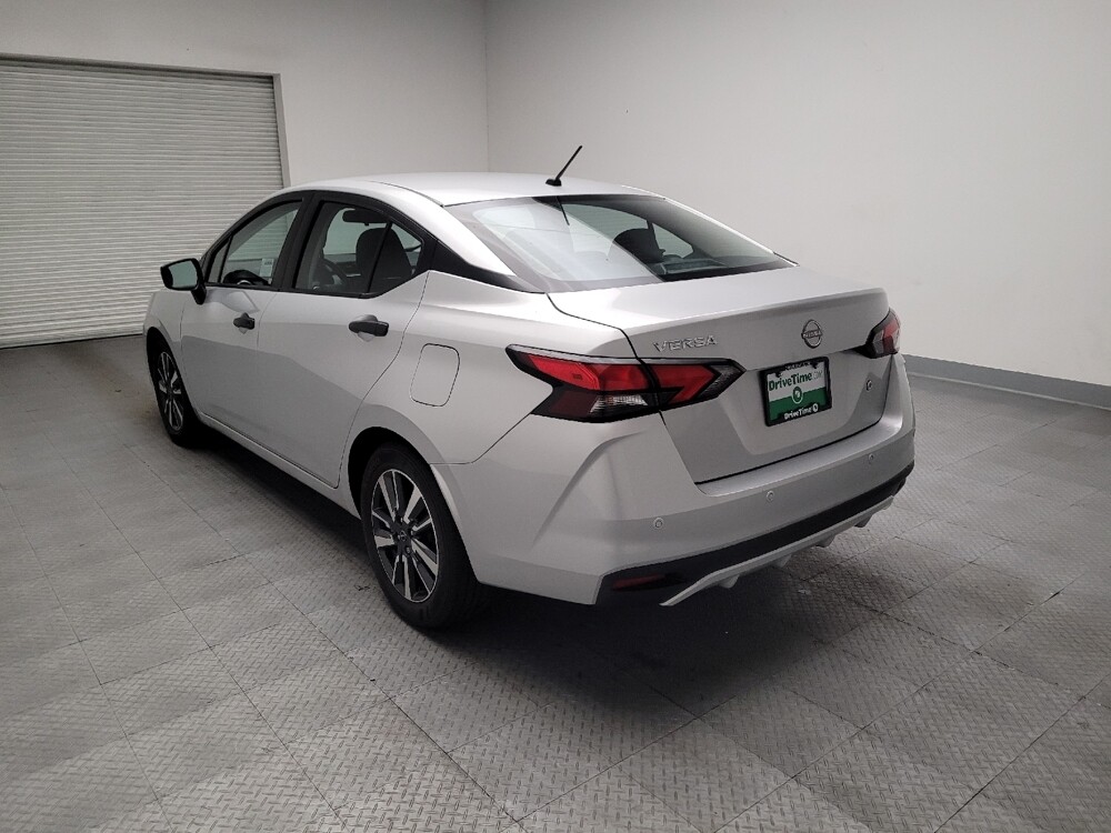 2024 Nissan Versa in Downey, CA 90241 - 18108991 5