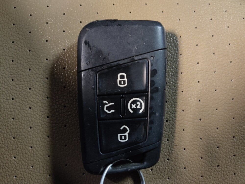 2022 Volkswagen Atlas in Lakeland, FL 33815 - 18108996 32