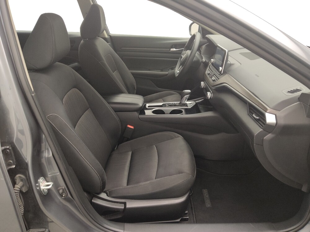 2024 Nissan Altima in St. Louis, MO 63136 - 18108998 21