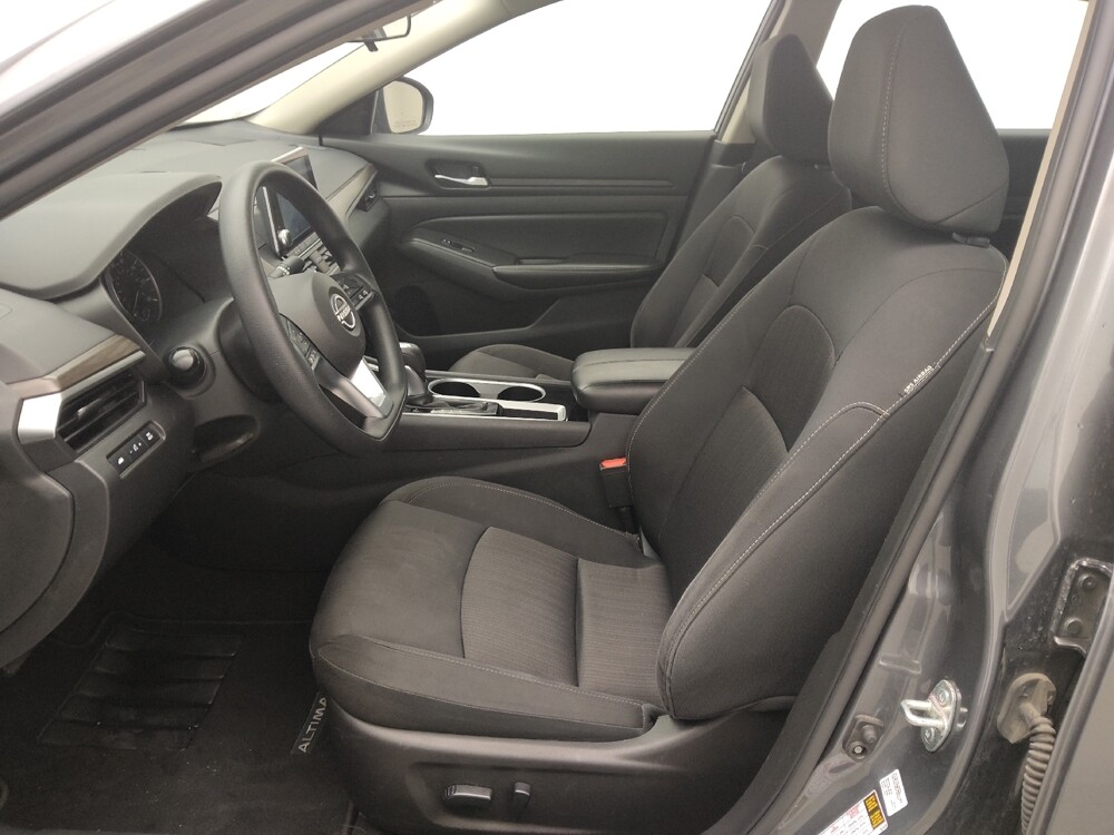 2024 Nissan Altima in St. Louis, MO 63136 - 18108998 17