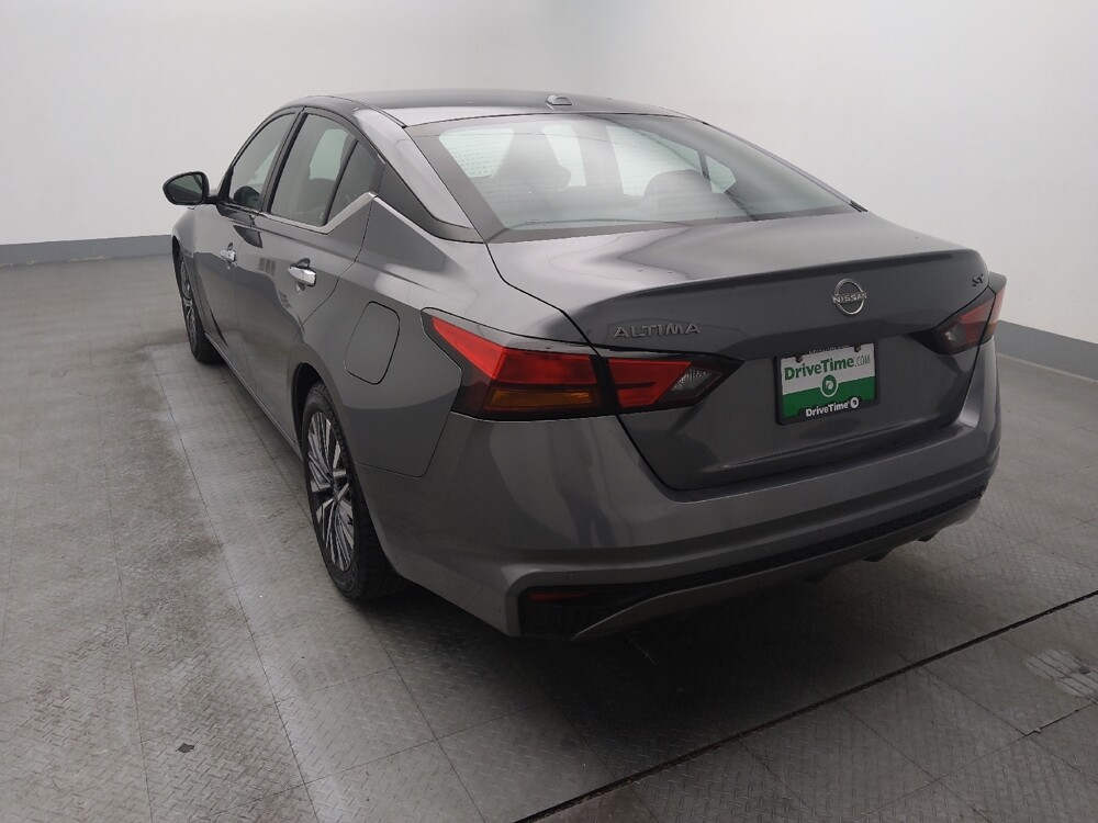 2024 Nissan Altima in St. Louis, MO 63136 - 18108998 5