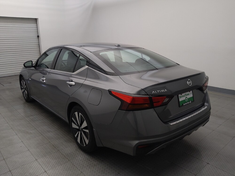 2021 Nissan Altima in Houston, TX 77074 - 18109001 5
