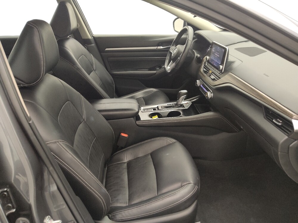 2021 Nissan Altima in Houston, TX 77074 - 18109001 21