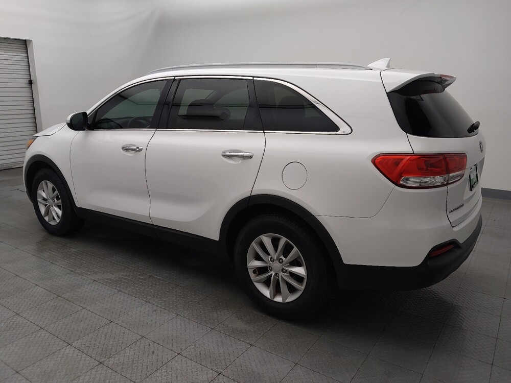 2017 Kia Sorento in Live Oak, TX 78233 - 18109009 3