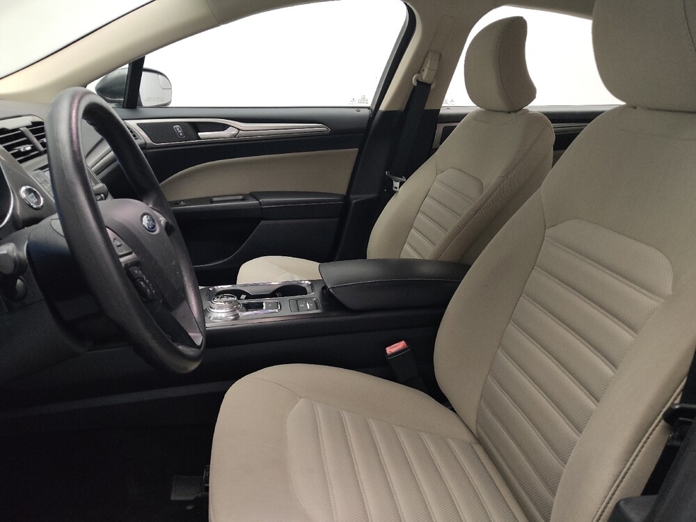 2018 Ford Fusion in Athens, GA 30606 - 18109011 17