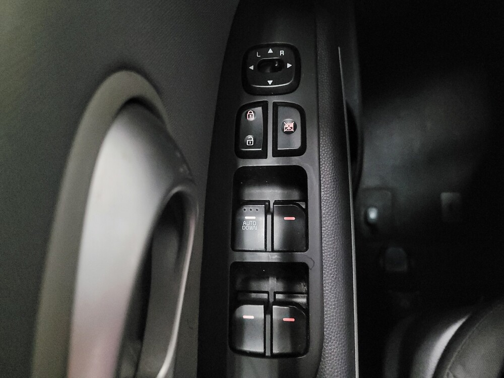 2016 Kia Soul in Union City, GA 30291 - 18109013 27