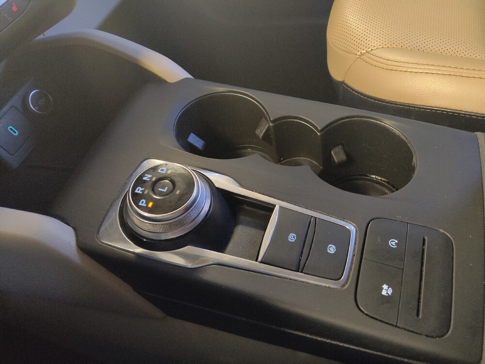 2020 Ford Escape in Live Oak, TX 78233 - 18109016 26