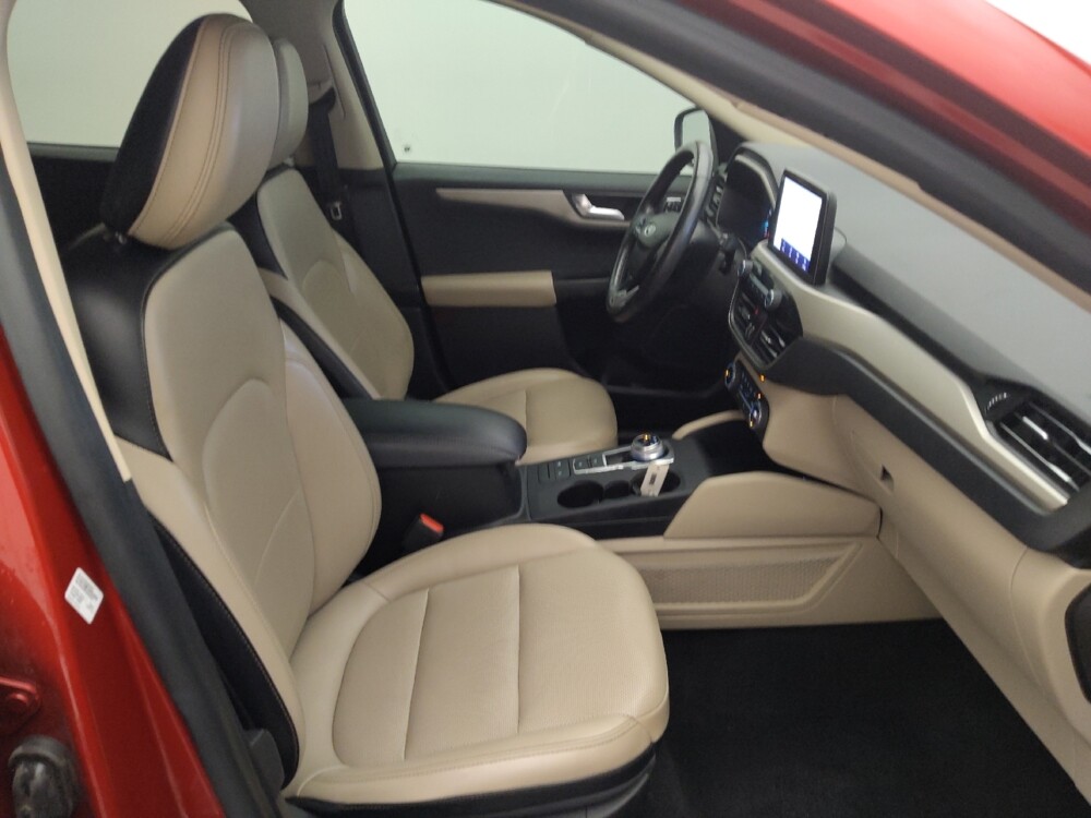 2020 Ford Escape in Live Oak, TX 78233 - 18109016 21