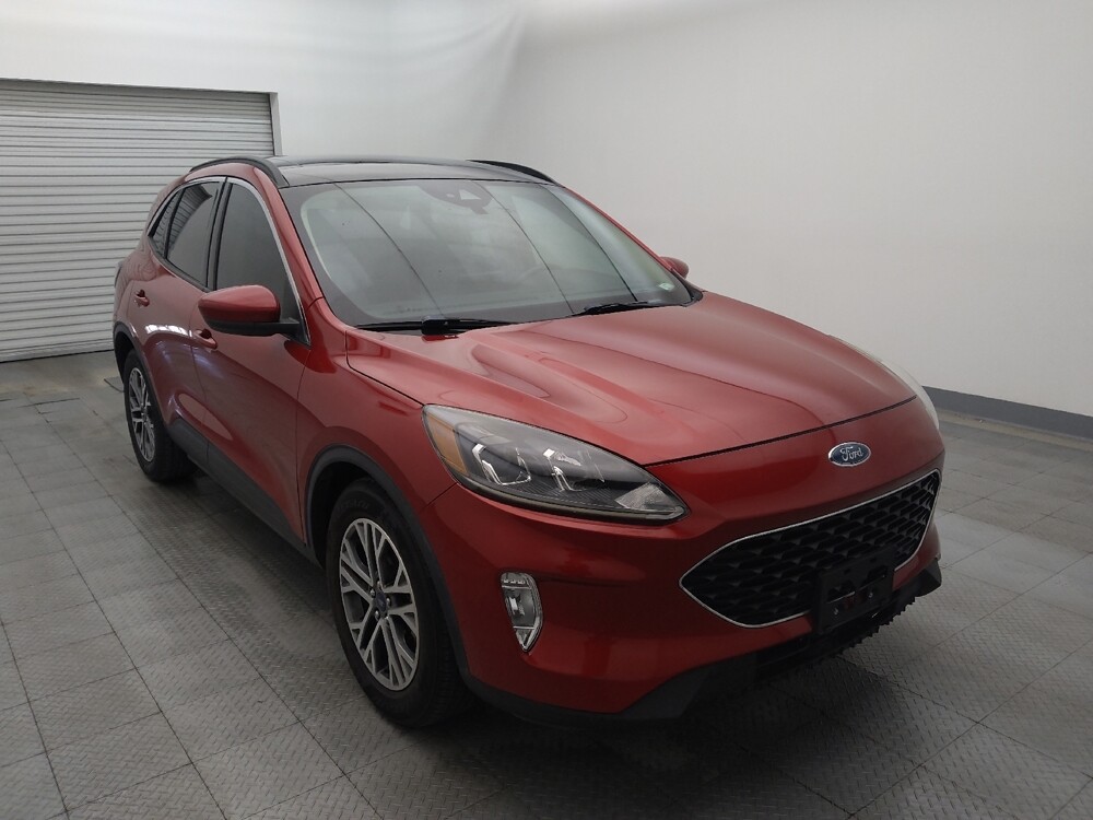 2020 Ford Escape in Live Oak, TX 78233 - 18109016 13