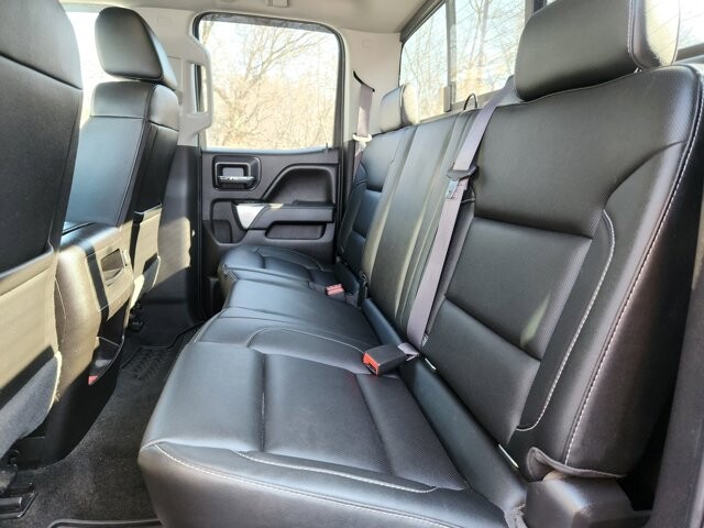 2017 Chevrolet Silverado 1500 in Cinnaminson, NJ 08077 - 18109032 13