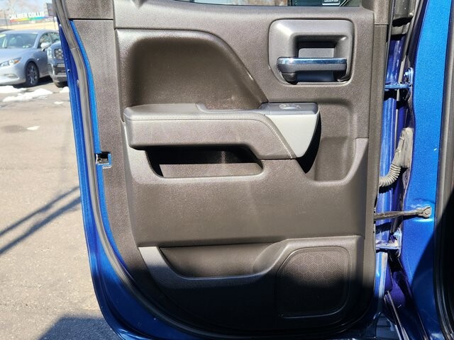 2017 Chevrolet Silverado 1500 in Cinnaminson, NJ 08077 - 18109032 12