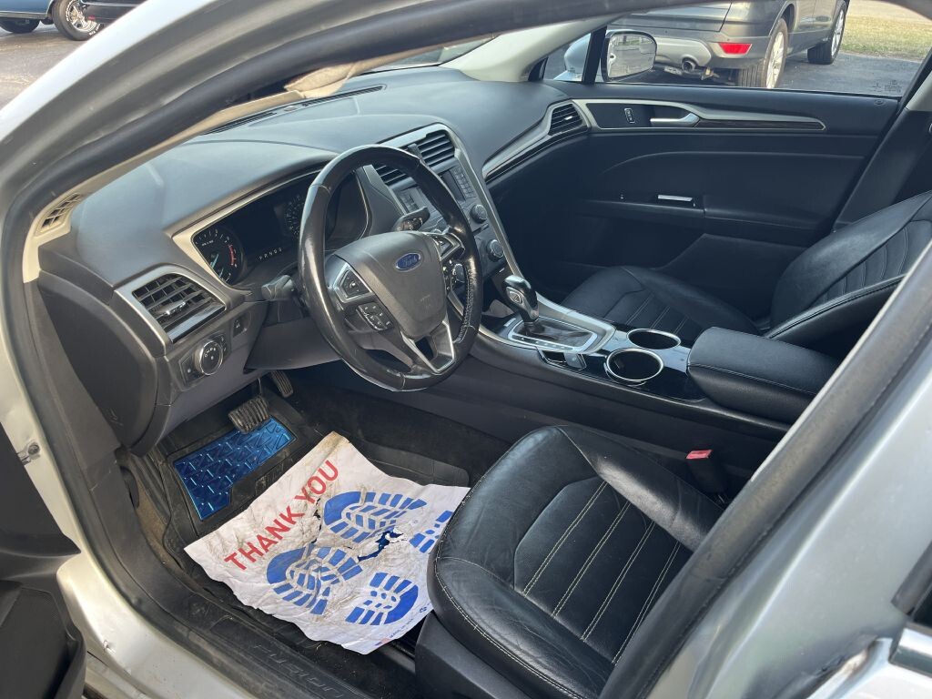 2013 Ford Fusion in Sherman, TX 75090 - 18109038 5