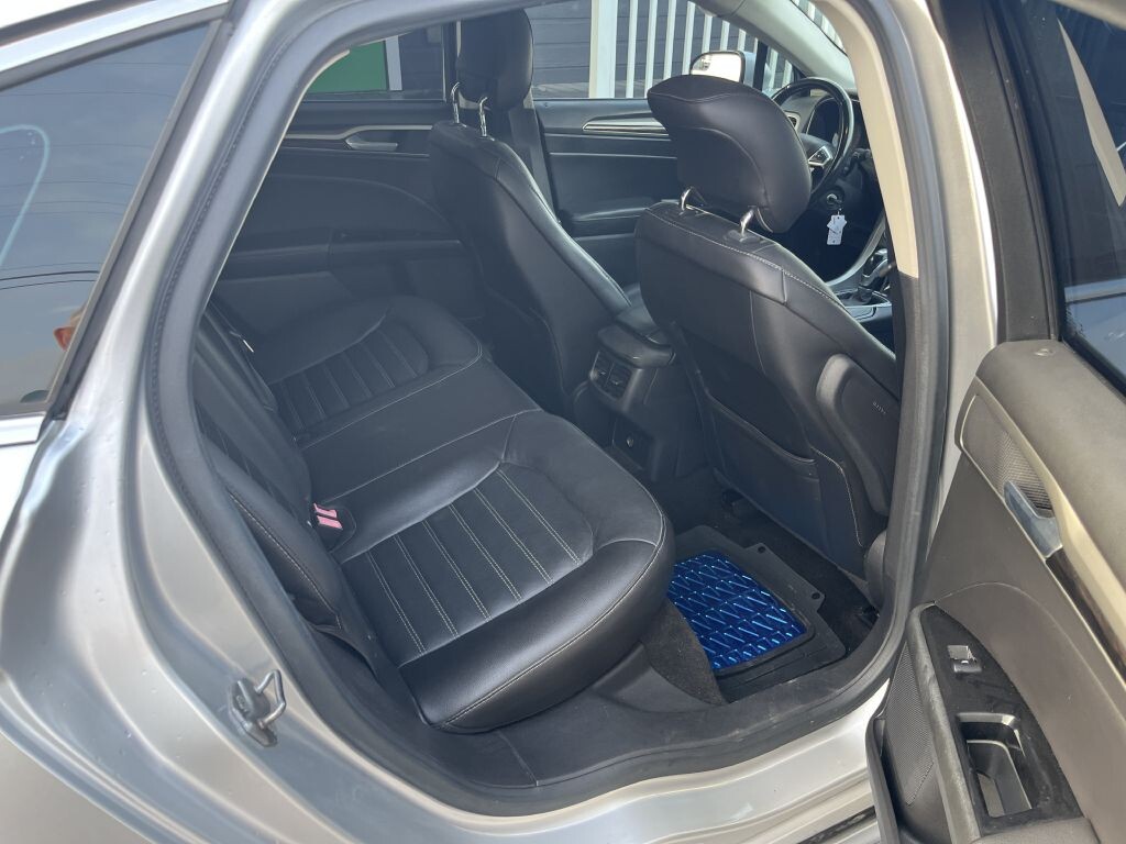 2013 Ford Fusion in Sherman, TX 75090 - 18109038 6