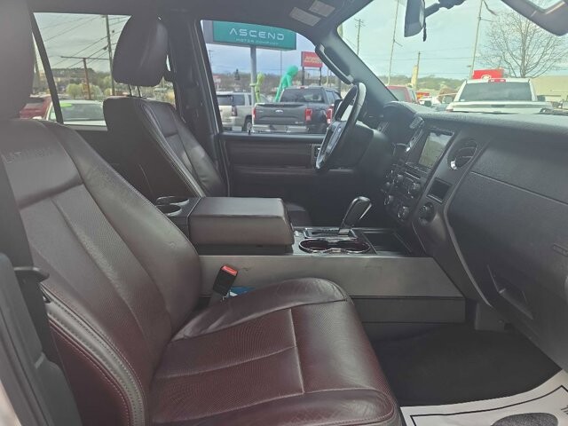 2017 Ford Expedition in Knoxville, TN 37912 - 18109045 10