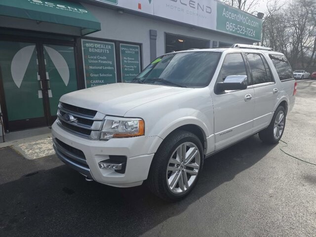 2017 Ford Expedition in Knoxville, TN 37912 - 18109045