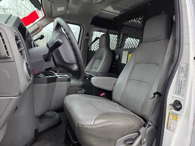 2012 Ford E-150 and Econoline 150 in Blauvelt, NY 10913 - 18109055 12
