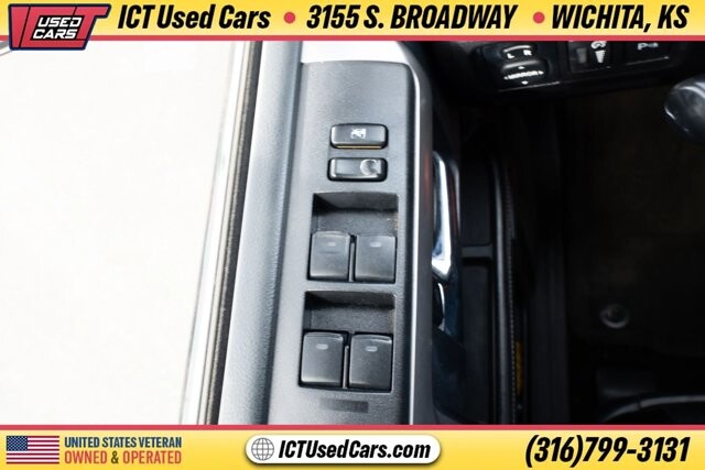 2015 Toyota 4Runner in Wichita, KS 67216 - 18109060 14