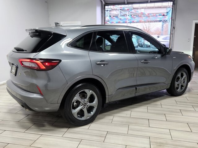 2024 Ford Escape in Cinnaminson, NJ 08077 - 18109063 5