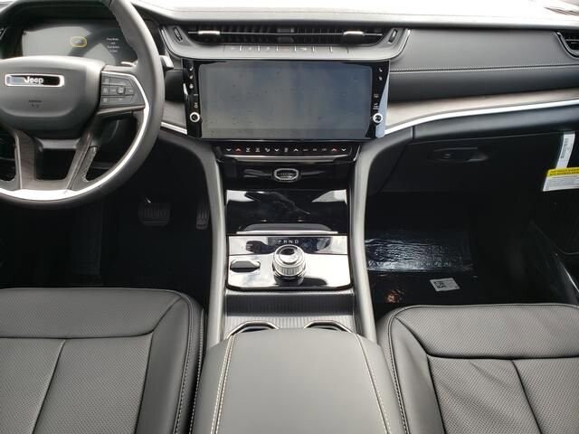 2026 Jeep Grand Cherokee L in Bedford, OH 44146 - 18109068 9