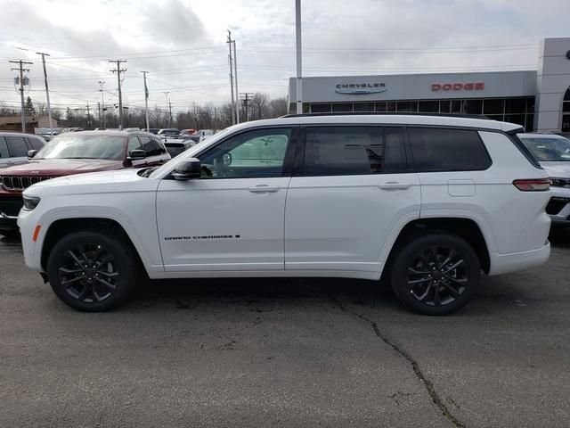 2026 Jeep Grand Cherokee L in Bedford, OH 44146 - 18109068 2