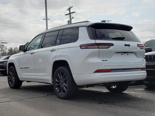 2026 Jeep Grand Cherokee L in Bedford, OH 44146 - 18109068 3