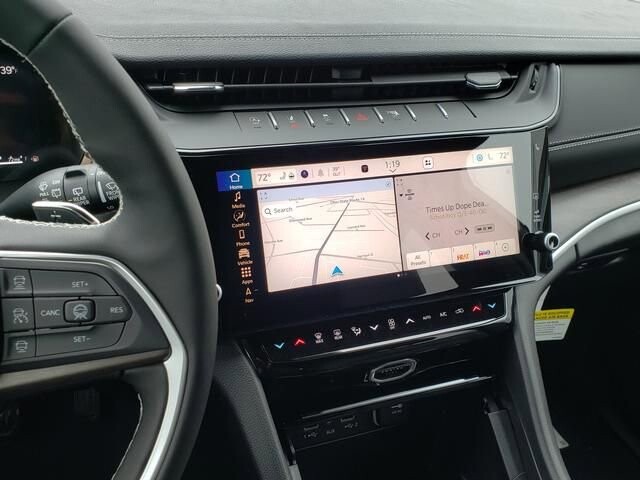 2026 Jeep Grand Cherokee in Bedford, OH 44146 - 18109069 11