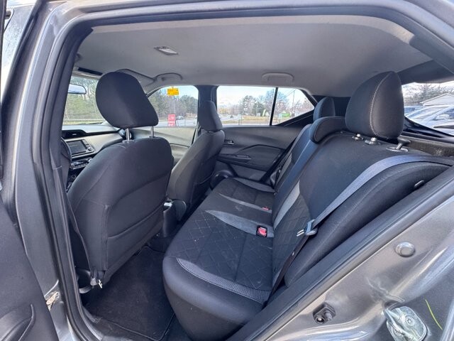 2019 Nissan Kicks in Flowery Branch, GA 30542 - 18109086 10
