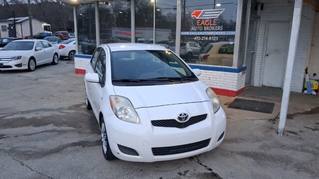 2011 Toyota Yaris in Cartersville, GA 30120 - 18109089