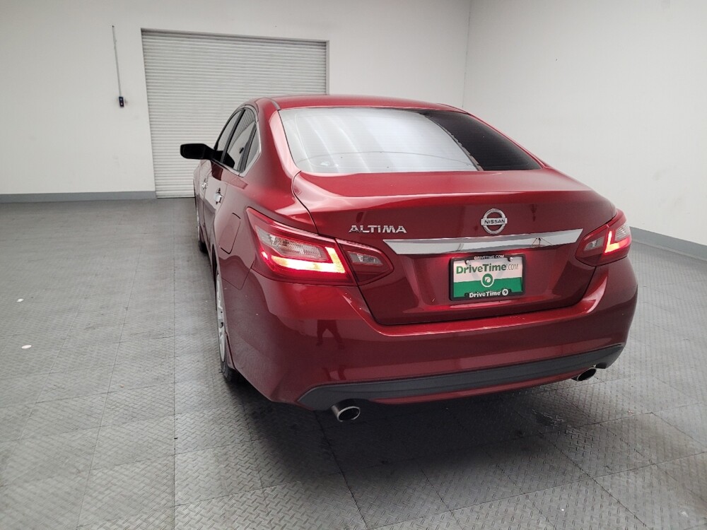 2018 Nissan Altima in Sacramento, CA 95821 - 18109095 6