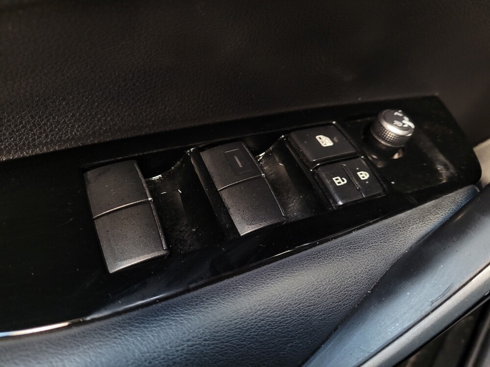 2020 Toyota Corolla in Downey, CA 90241 - 18109096 27