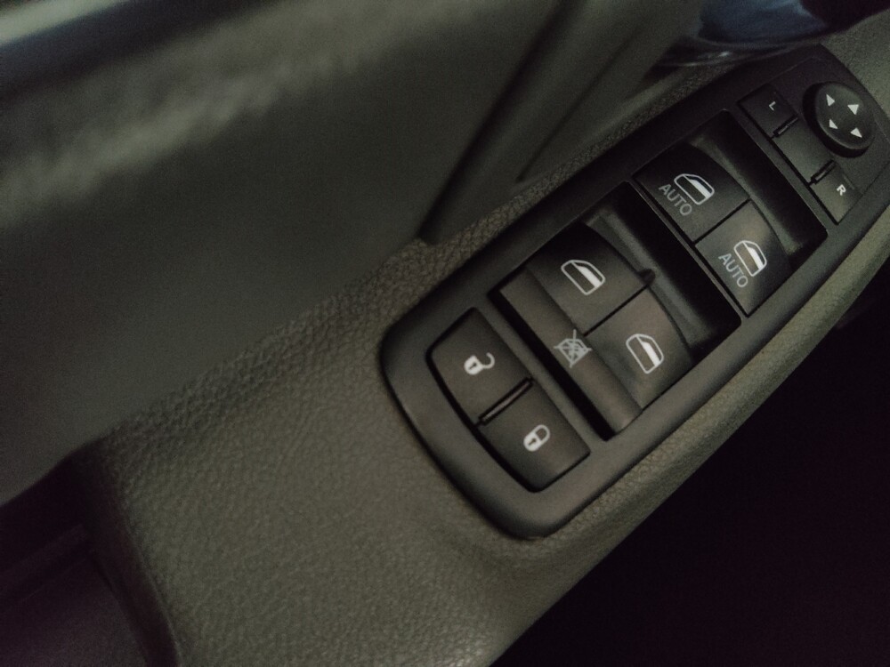 2020 RAM 1500 in Chattanooga, TN 37421 - 18109101 27