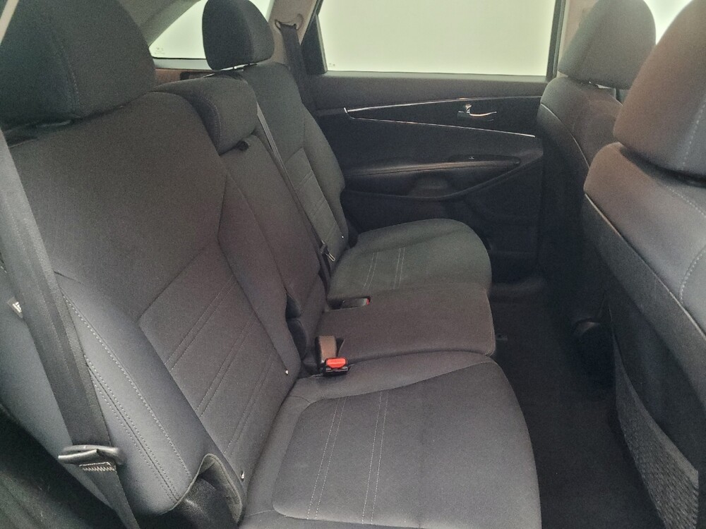 2019 Kia Sorento in Marietta, GA 30062 - 18109111 19