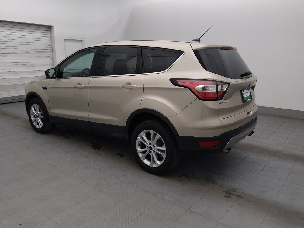2017 Ford Escape in Lakeland, FL 33815 - 18109113 3