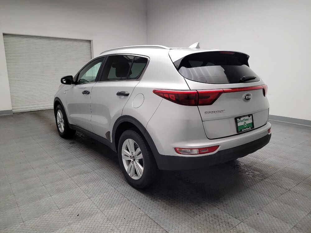 2017 Kia Sportage in Downey, CA 90241 - 18109118 5