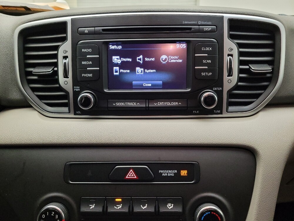 2017 Kia Sportage in Downey, CA 90241 - 18109118 25