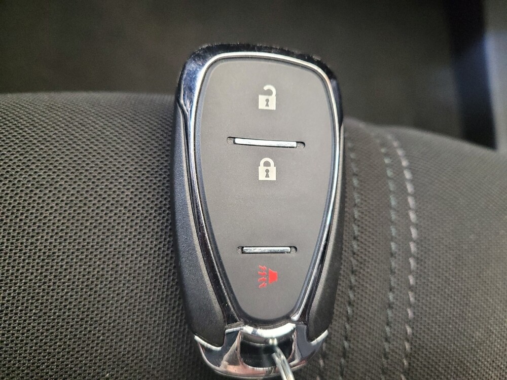 2020 Chevrolet Blazer in Louisville, KY 40258 - 18109139 32