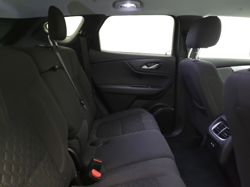 2020 Chevrolet Blazer in Louisville, KY 40258 - 18109139 19