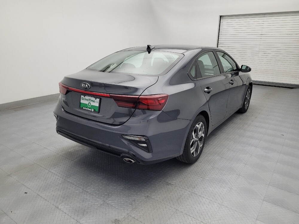 2019 Kia Forte in Raleigh, NC 27604 - 18109144 9