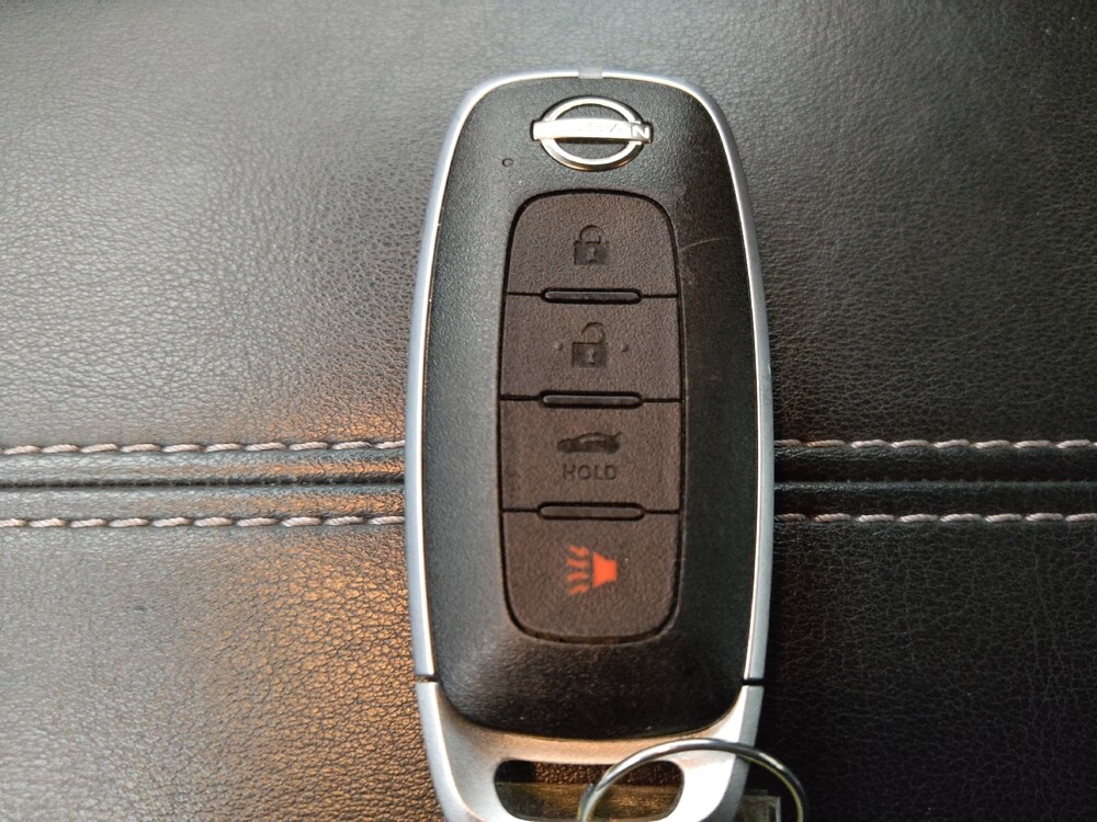 2025 Nissan Sentra in Denver, CO 80012 - 18109145 32