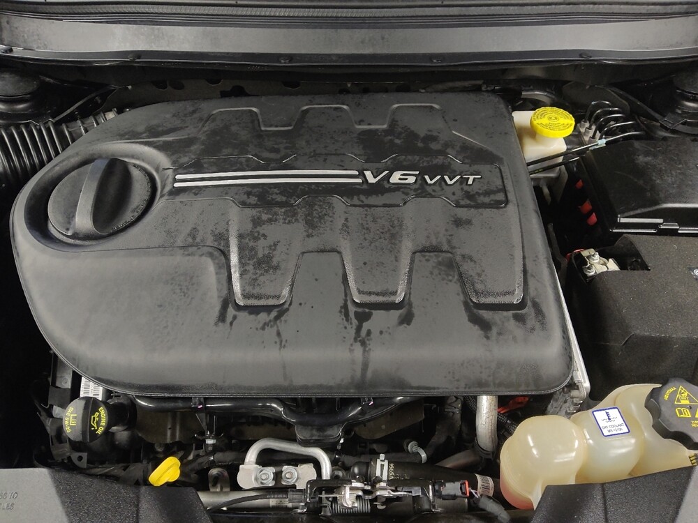 2022 Jeep Cherokee in Houston, TX 77034 - 18109152 30