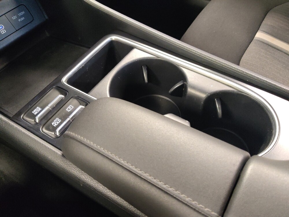 2024 Hyundai Sonata in Metairie, LA 70006 - 18109153 26