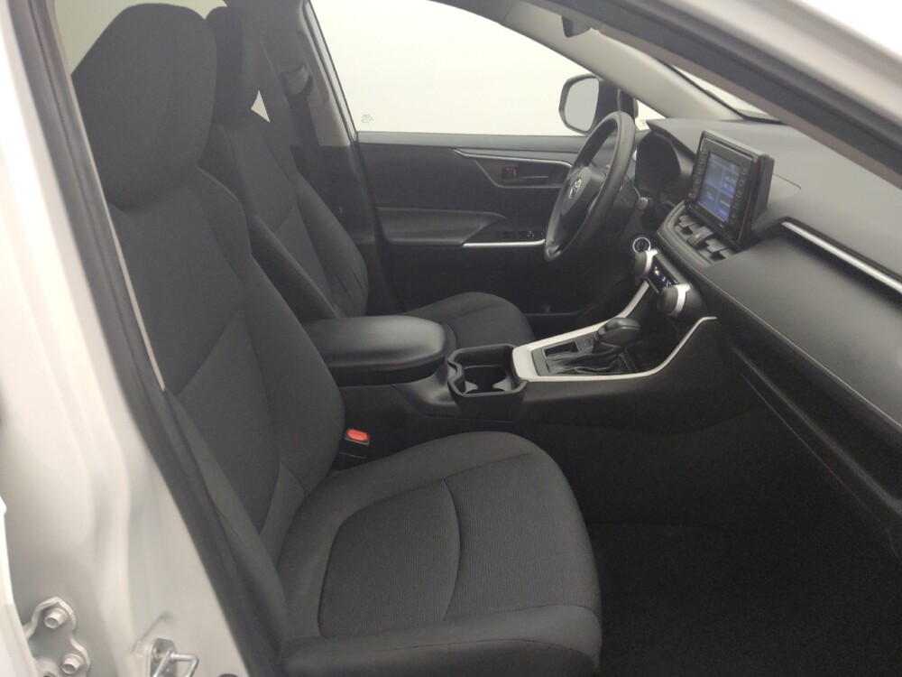 2021 Toyota RAV4 in Metairie, LA 70006 - 18109155 21