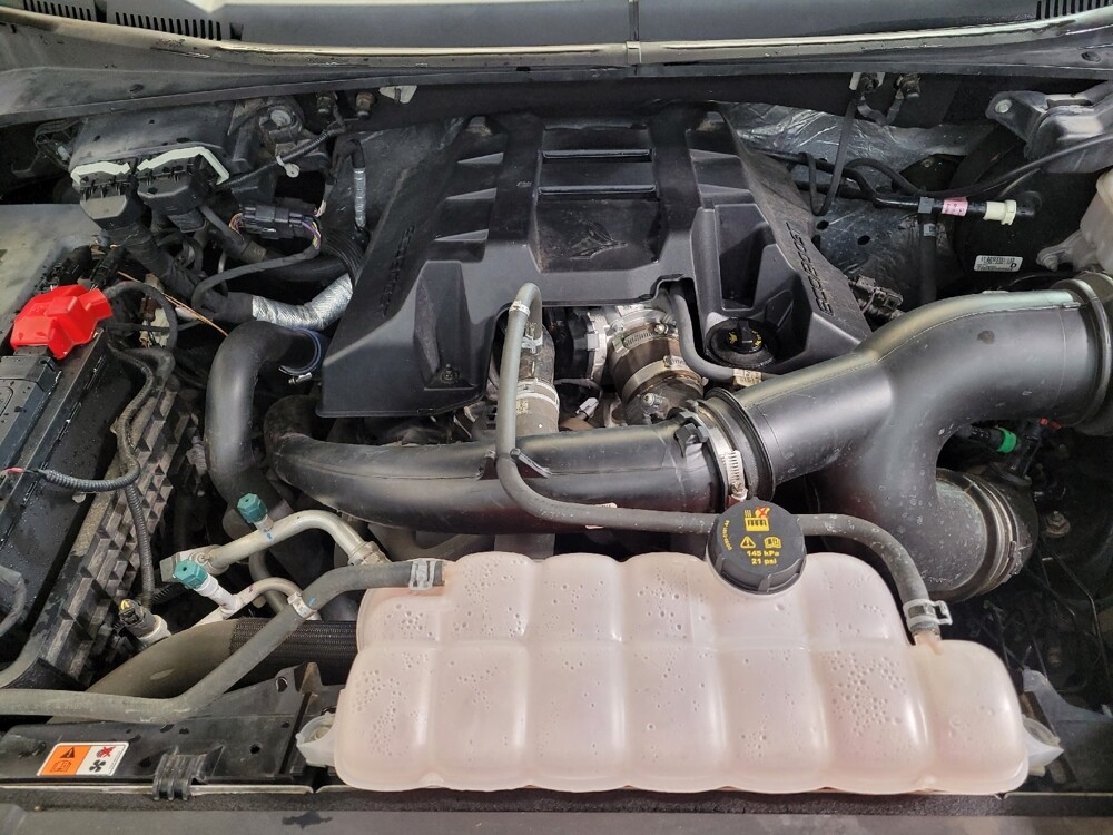 2017 Ford F150 in Louisville, KY 40258 - 18109160 30