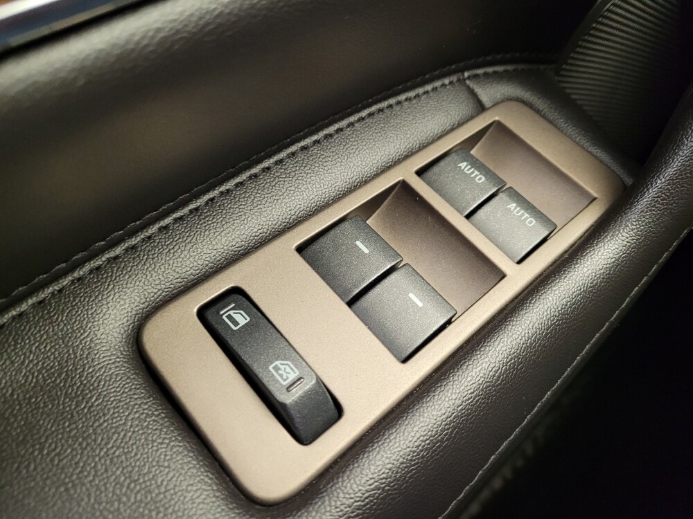 2014 Lincoln MKX in Cincinnati, OH 45255 - 18109162 27