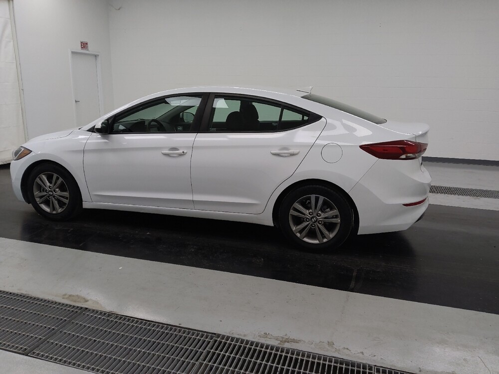 2018 Hyundai Elantra in St. Louis, MO 63125 - 18109164 3
