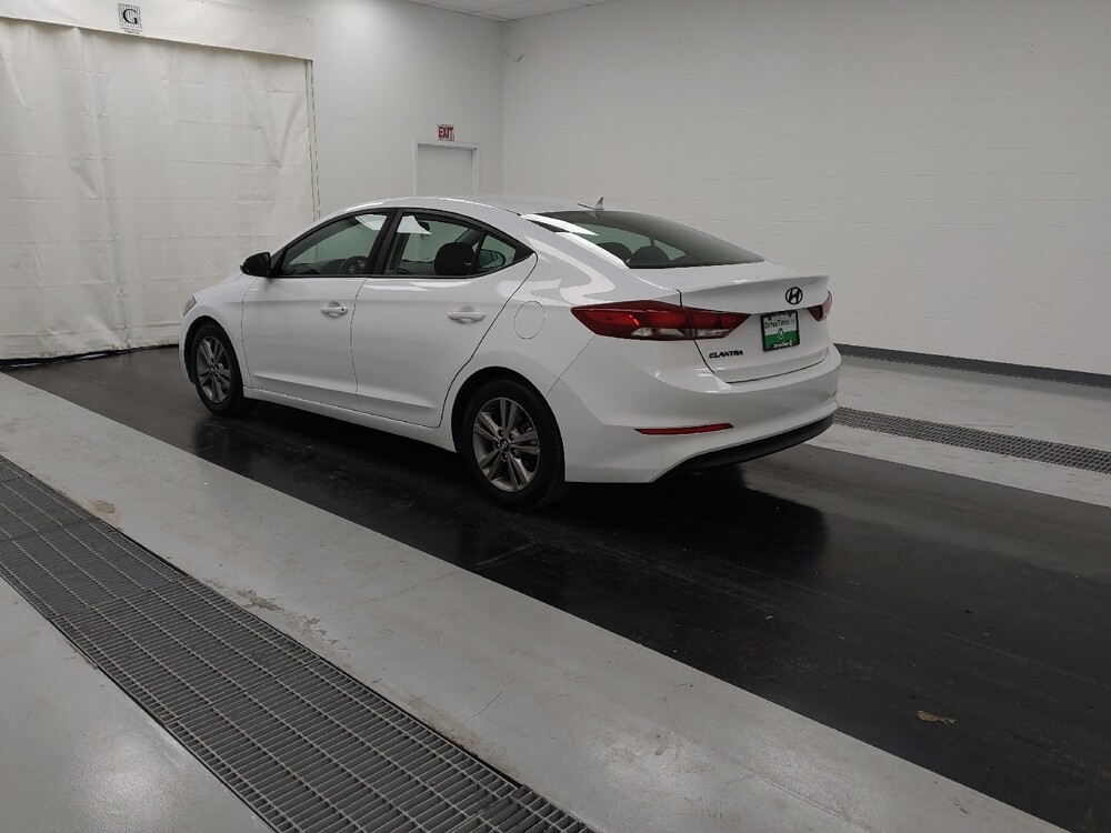 2018 Hyundai Elantra in St. Louis, MO 63125 - 18109164 5