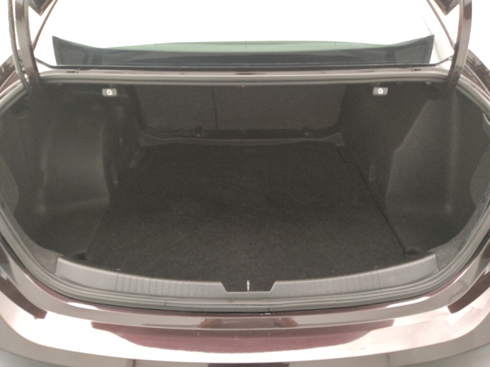 2020 Chevrolet Malibu in Gladstone, MO 64118 - 18109176 29