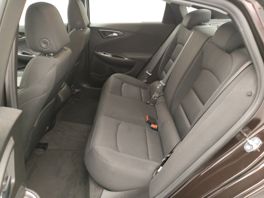 2020 Chevrolet Malibu in Gladstone, MO 64118 - 18109176 18