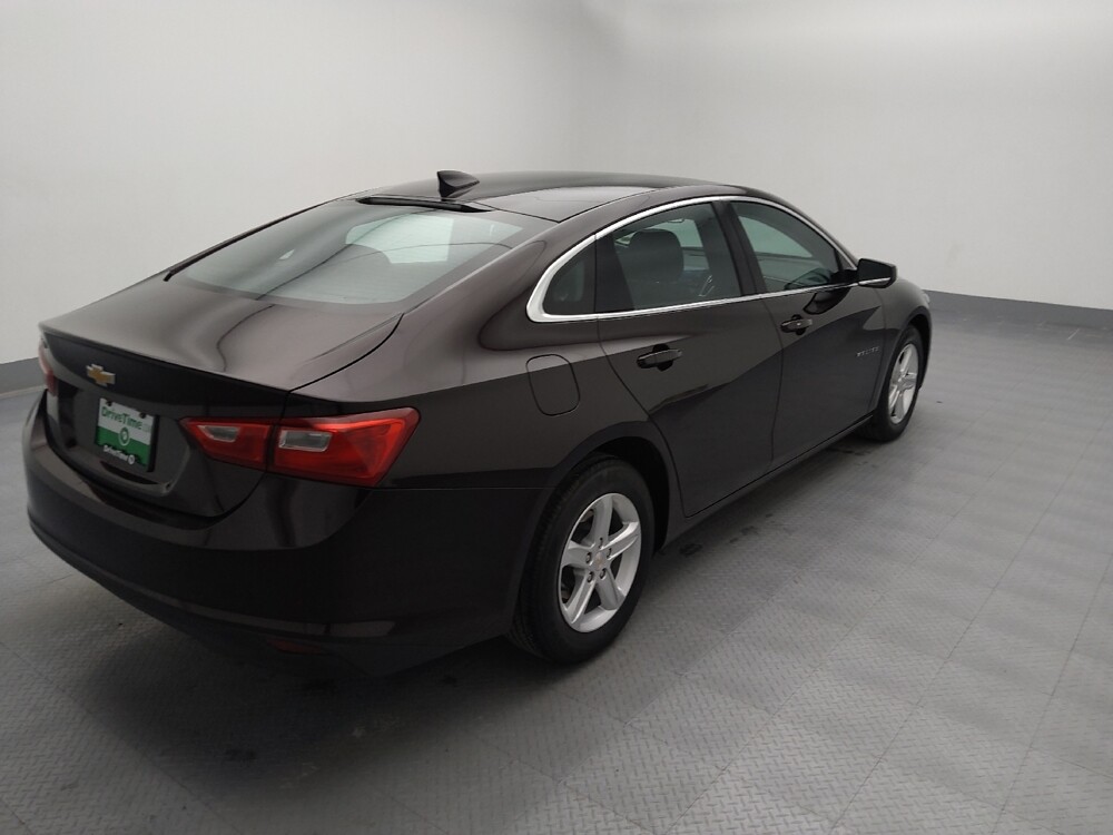 2020 Chevrolet Malibu in Gladstone, MO 64118 - 18109176 9