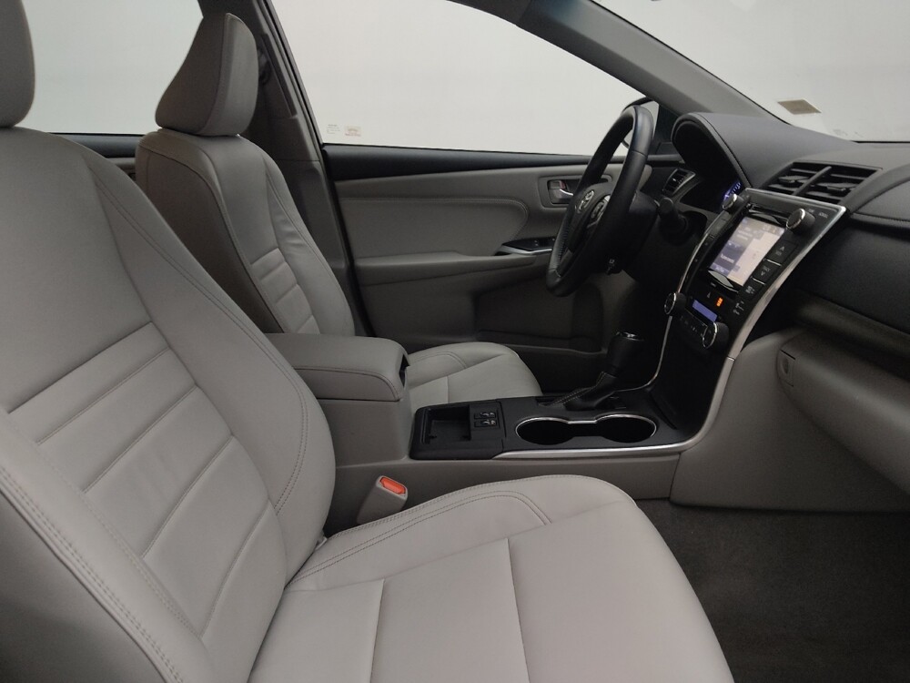 2017 Toyota Camry in Midlothian, IL 60445 - 18109186 21
